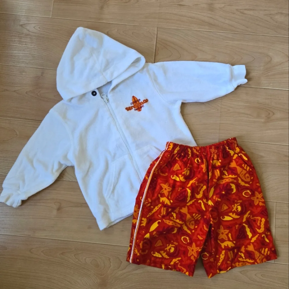 Vintage Y2K OshKosh B'Gosh set - funky orange swim shorts and white towel Hoodie